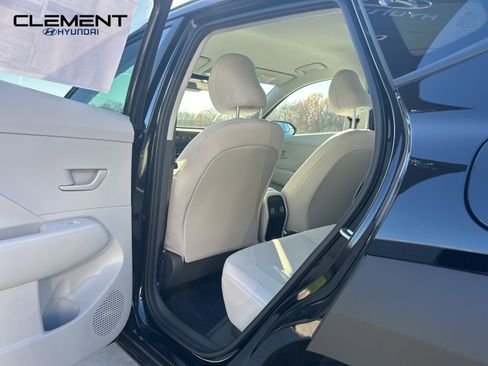 New 2025 Hyundai Kona SEL image 32