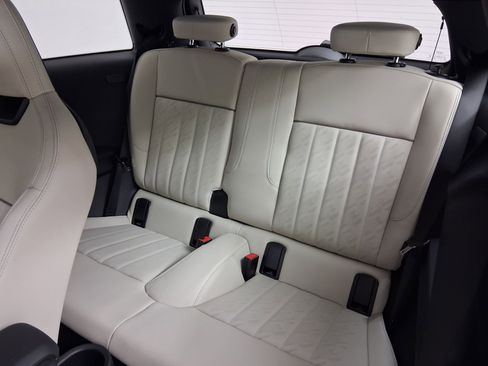 New 2026 MINI Cooper 2-Door Hardtop image 25