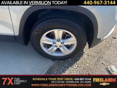 Certified 2022 Chevrolet Trax LT w/ LT Convenience Package image 45