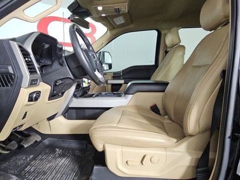 Used 2020 Ford F350 Lariat image 10