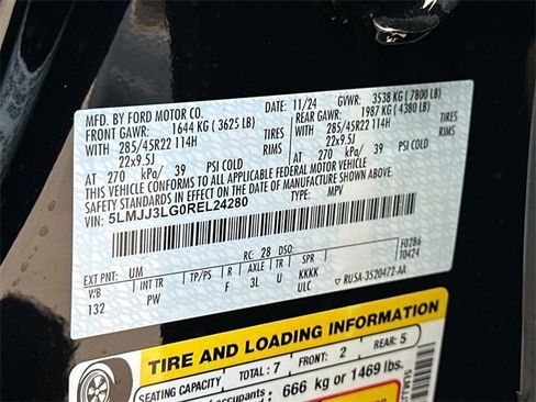 Used 2024 Lincoln Navigator L Reserve image 30