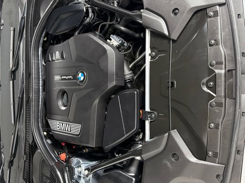 Used 2017 BMW 530i xDrive image 25