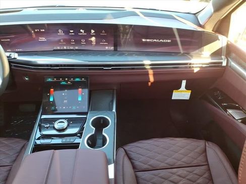 New 2026 Cadillac Escalade Sport w/ Touring Package image 19