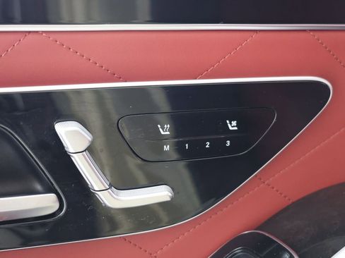 Used 2023 Mercedes-Benz S 580 4MATIC Sedan image 29
