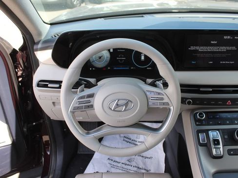 Used 2023 Hyundai Palisade Limited w/ Cargo Package FWD image 20