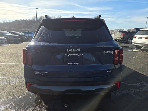 Certified 2024 Kia Sorento X-Line EX image 6