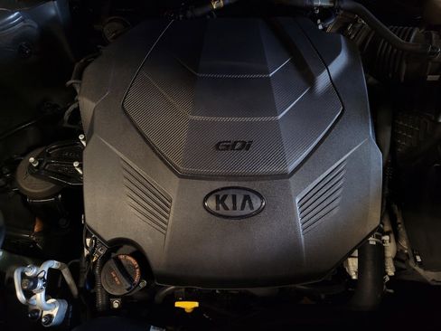 Used 2020 Kia Telluride S w/ S 8 Passenger Seating Package FWD image 30