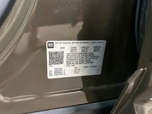 Used 2023 GMC Terrain Denali w/ Denali Premium Package image 29