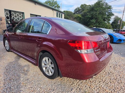 Used 2012 Subaru Legacy 2.5i Premium AWD/4WD image 4