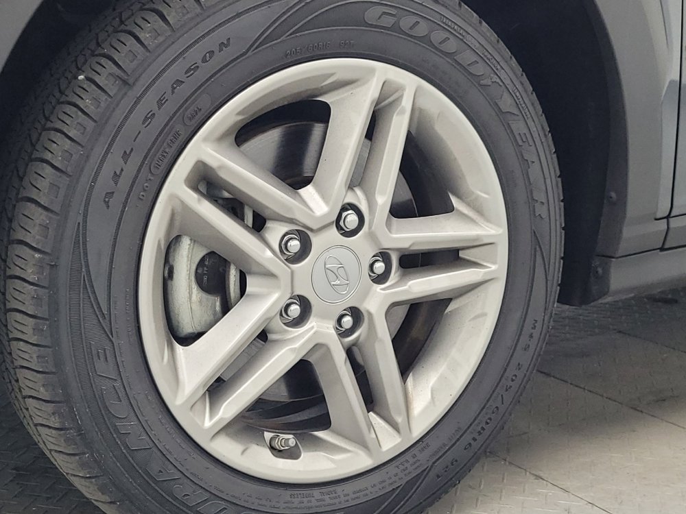 Used 2023 Hyundai Kona SE AWD/4WD image 31