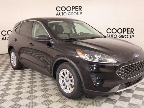 Used 2022 Ford Escape SE w/ Convenience Package FWD image 1