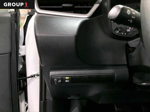 Used 2024 Toyota Corolla SE FWD image 35