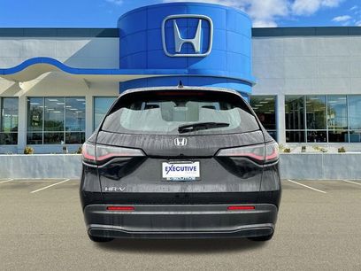 Used 2023 Honda HR-V LX