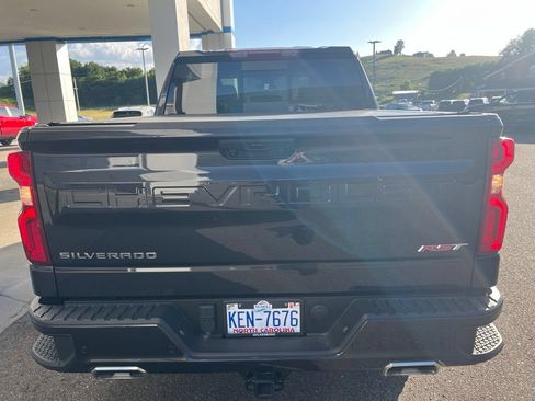 Used 2023 Chevrolet Silverado 1500 RST w/ Convenience Package II AWD/4WD image 8