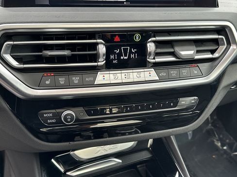 Used 2024 BMW X3 xDrive30i image 31