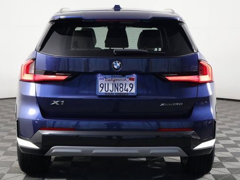 Used 2025 BMW X1 xDrive28i w/ Convenience Package image 5