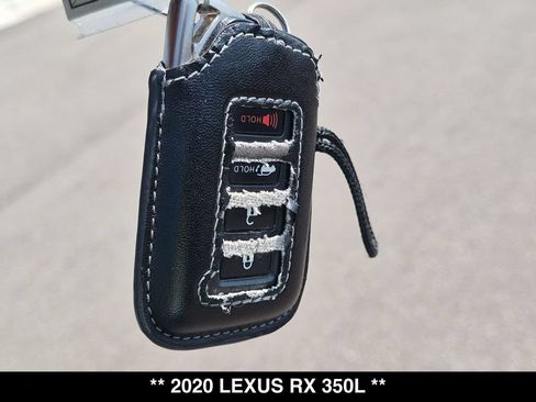 Used 2020 Lexus RX 350L Premium w/ Premium Package AWD/4WD image 29