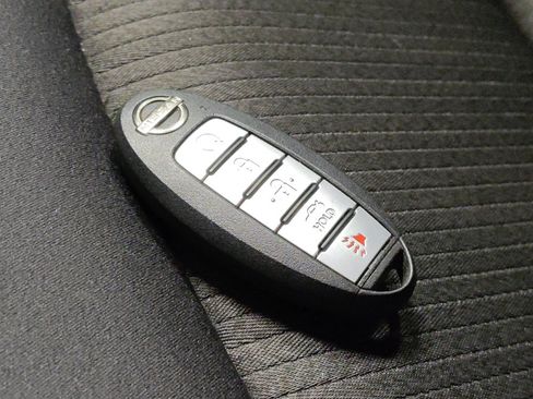 Used 2024 Nissan Altima 2.5 SV FWD image 32