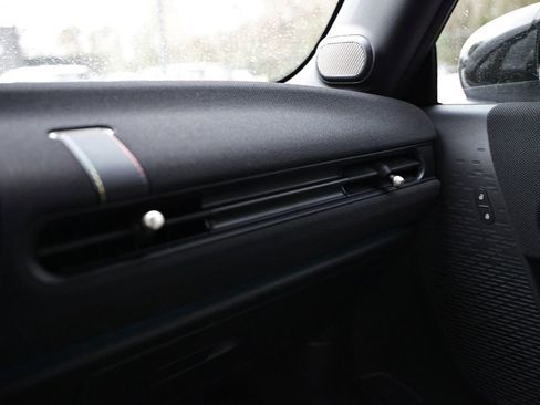 New 2026 MINI Cooper S image 38