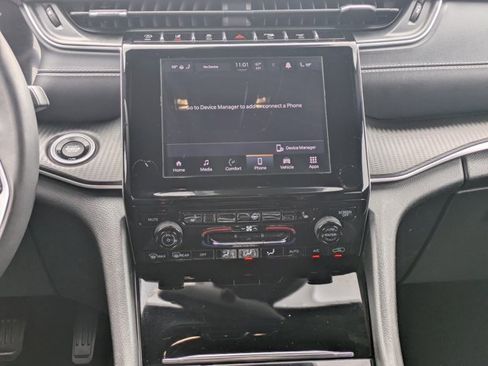 Used 2023 Jeep Grand Cherokee L Laredo image 15