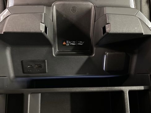 Used 2022 GMC Sierra 1500 Elevation image 16