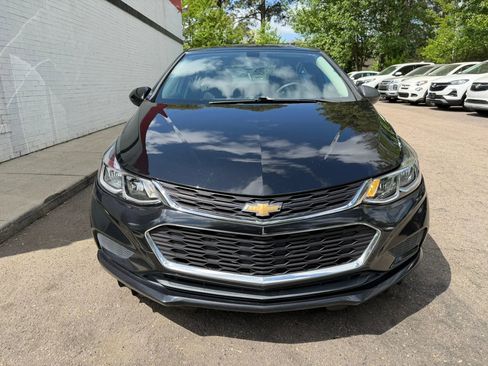 Used 2017 Chevrolet Cruze LS image 3