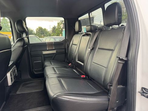 Used 2017 Ford F150 Lariat w/ Equipment Group 501A Mid AWD/4WD image 9