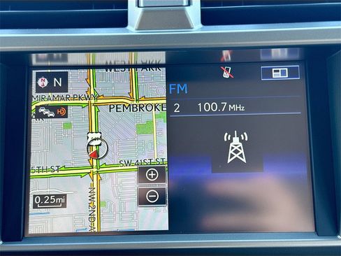 Used 2018 Lexus GX 460 460 image 16