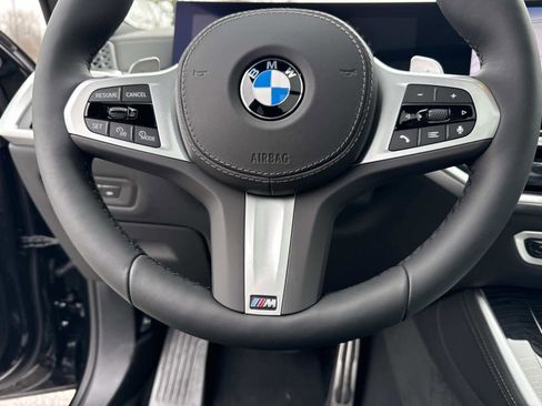 New 2026 BMW X5 xDrive40i w/ M Sport Package AWD/4WD image 18