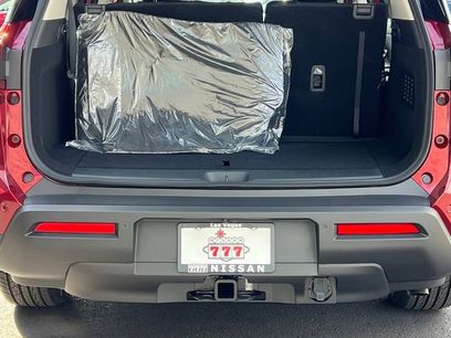 New 2025 Nissan Pathfinder SV w/ SV Premium Package