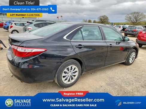 Used 2016 Toyota Camry LE FWD image 4