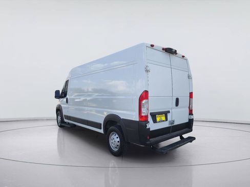 Used 2021 RAM ProMaster 2500 FWD image 3