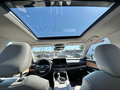 New 2026 Toyota Grand Highlander AWD image 20