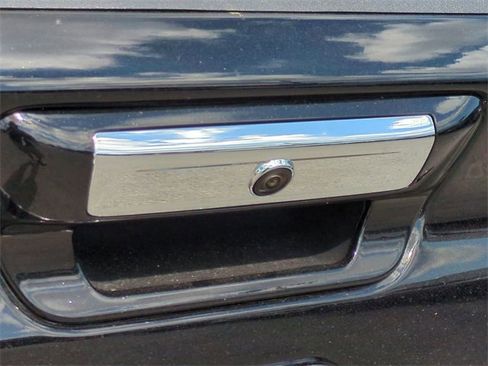 Used 2020 RAM 1500 Limited image 15