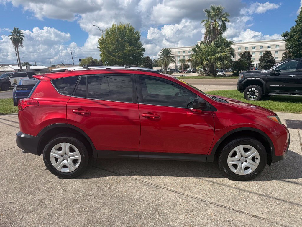 Used 2014 Toyota RAV4 LE FWD image 6