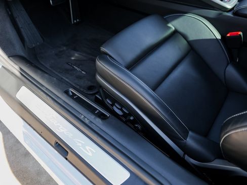 Certified 2024 Porsche 911 Targa 4S image 14