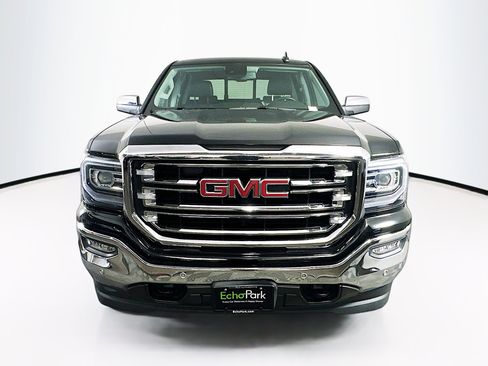 Used 2018 GMC Sierra 1500 SLT image 2