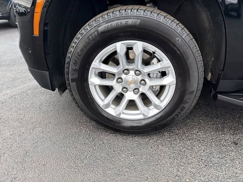 Used 2025 Chevrolet Tahoe LT image 32