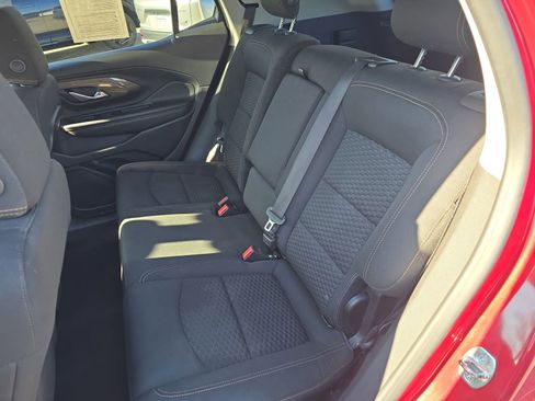 Used 2019 GMC Terrain SLE image 15