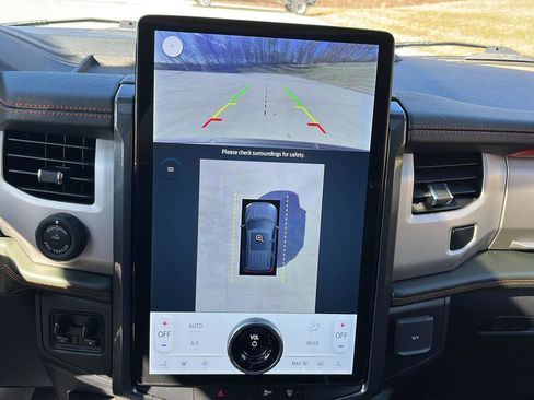 Used 2022 Ford Expedition Timberline image 22