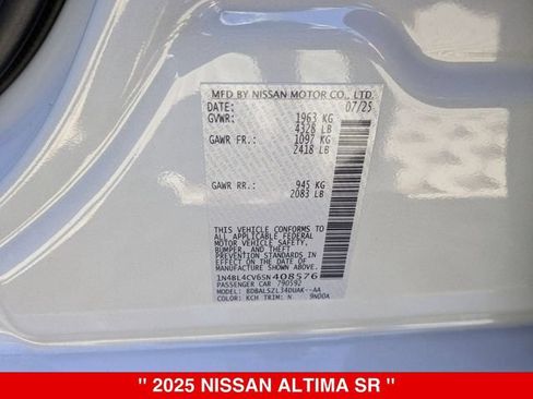New 2025 Nissan Altima 2.5 SR w/ SR Premium Package FWD image 31