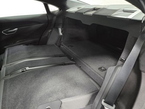 Used 2022 Audi e-tron GT Premium Plus image 39