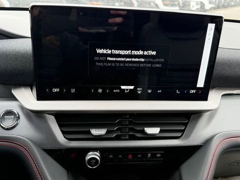 New 2026 Ford Explorer ST-Line w/ ST-Line Street Pack image 17