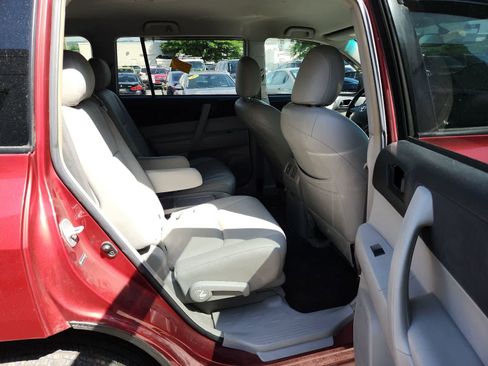 Used 2009 Toyota Highlander 2WD image 23