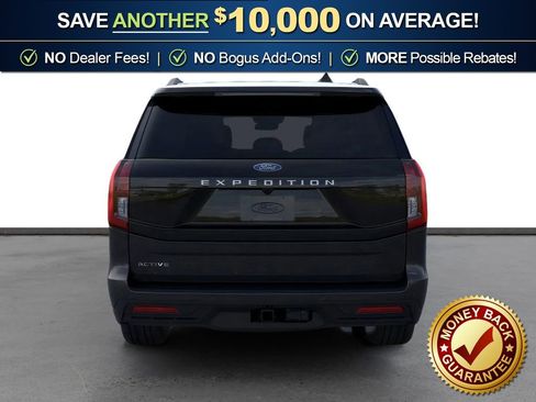 New 2025 Ford Expedition Active image 7