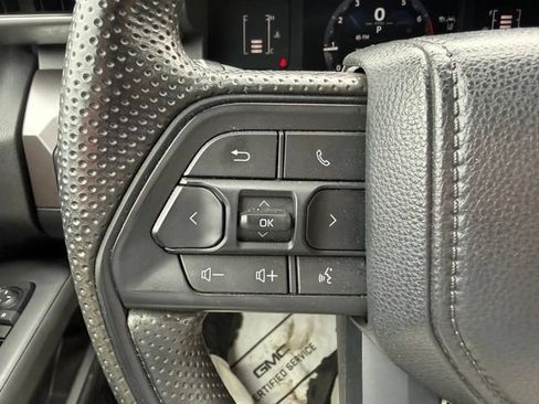 Used 2024 Toyota Tacoma SR5 AWD/4WD image 20