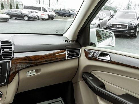 Used 2019 Mercedes-Benz GLS 450 4MATIC image 14