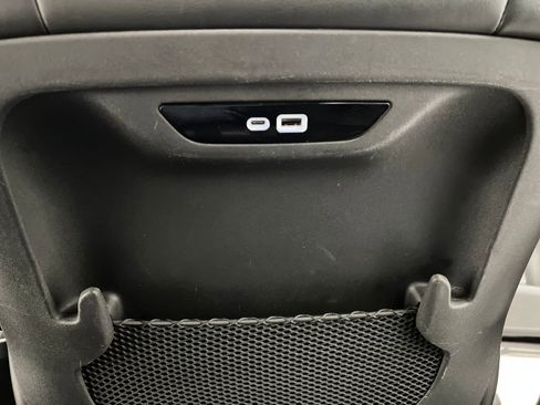 Used 2025 Chrysler Pacifica Select FWD image 26