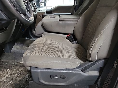 Used 2022 Ford F350 XLT w/ XLT Value Package image 13