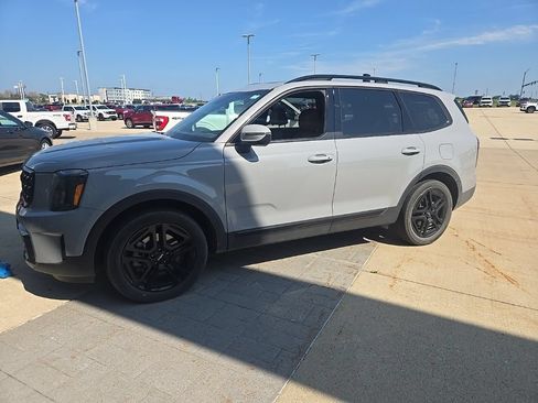Used 2024 Kia Telluride EX X-Line AWD/4WD image 2